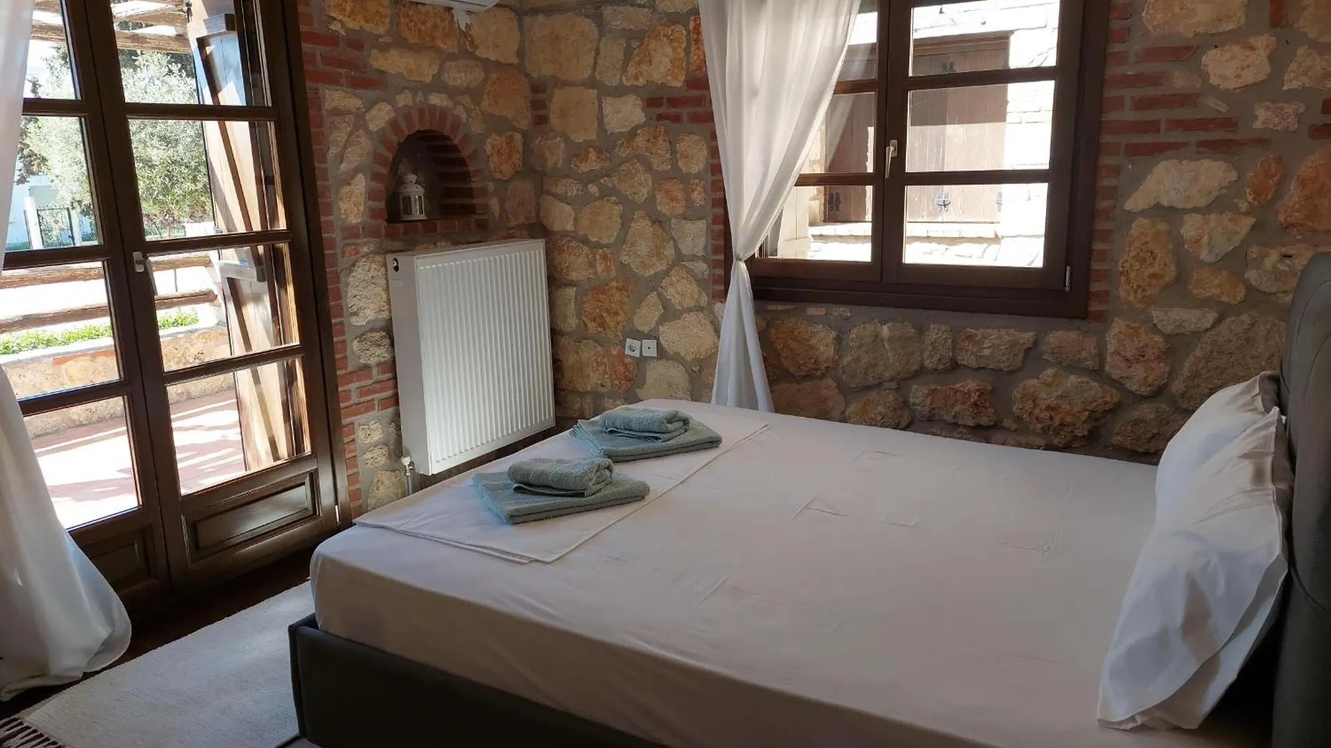 Holiday home Anastasia Stone House Psakoudia Greece